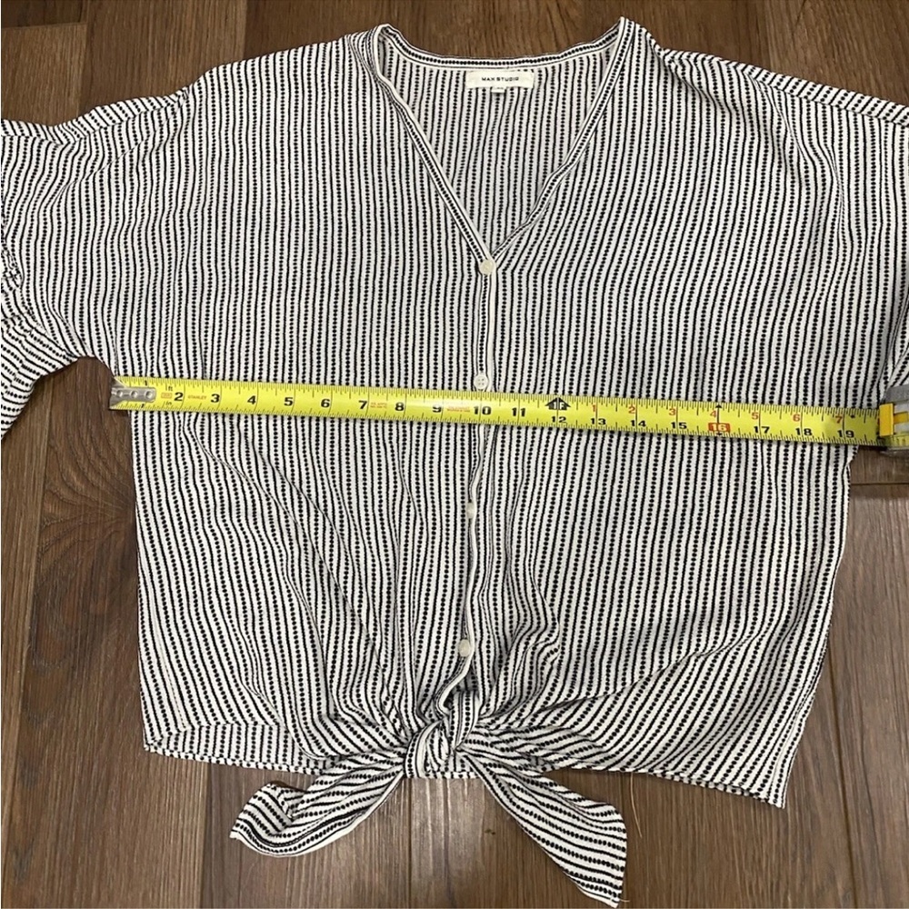 EUC Max Studio Striped Front Tie Top Flutter Short Sleeves Blouse Women’s XS - Picture 9 of 13